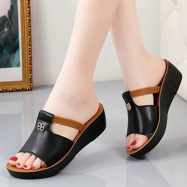 🖤 SANDALIA ELEGANCE SLIDE – Estilo y Confort en Cada Paso